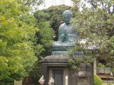 Sitting Buddha in Tennoji Temple